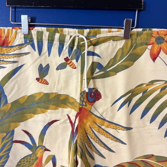 Women’s CoCo Shop Antigua High Waisted Tropical Print Drawstring Shorts Size L - Picture 3 of 6